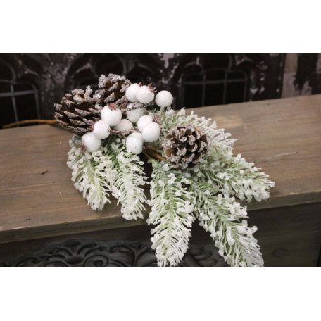 Jeges ág tobozokkal és bogyókkal díszítve - 45 cm