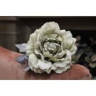 Halványzöld bársonyrózsa csillámmal - 14 cm