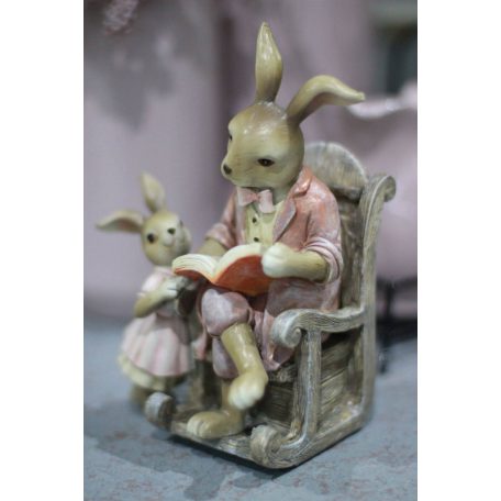 Olvasó barna nyuszi - 17 cm