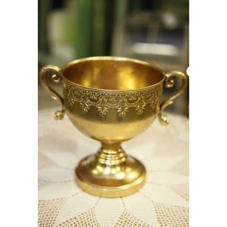 Arany kehely - 20 cm 