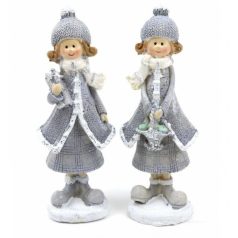  Téli ruhás lány figura 2 féle - 14 cm 
